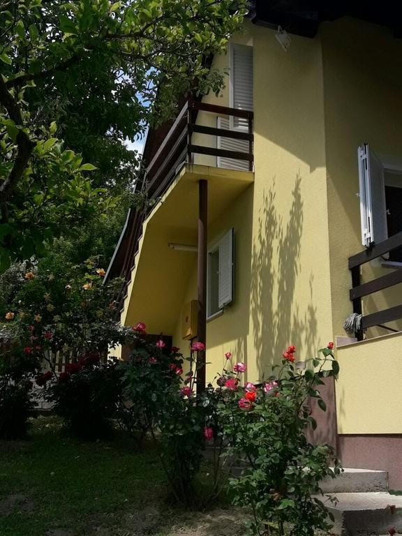 Holiday Home Dora Забок Екстер'єр фото